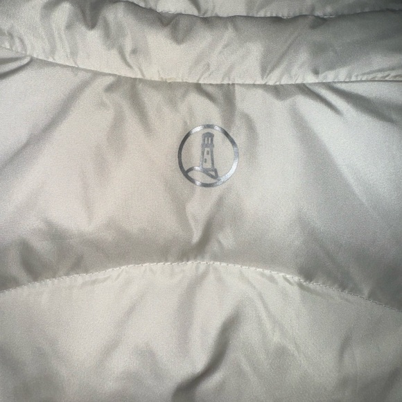 Womens Lands End Vest - Picture 3 of 4